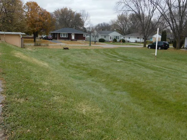 $75,000 | 1205 West W Highway, Granite Falls, MN 56241