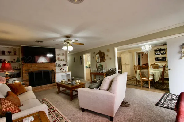 $195,000 | 1515 Dalhart Street, Wellington, TX 79095