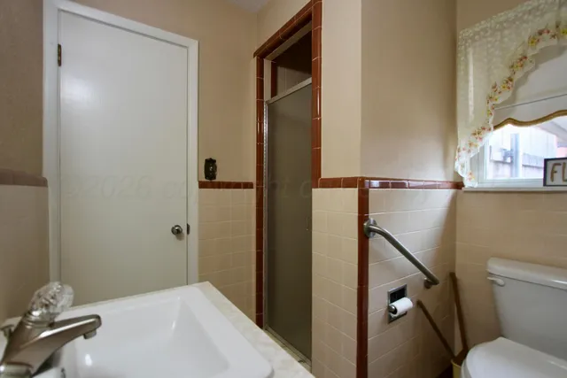 $195,000 | 1515 Dalhart Street, Wellington, TX 79095