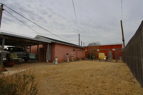 $195,000 | 1515 Dalhart Street, Wellington, TX 79095