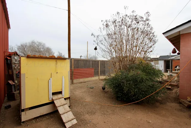 $195,000 | 1515 Dalhart Street, Wellington, TX 79095