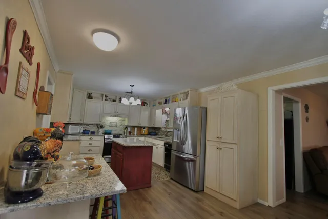 $195,000 | 1515 Dalhart Street, Wellington, TX 79095