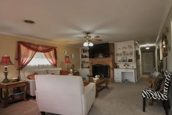 $195,000 | 1515 Dalhart Street, Wellington, TX 79095