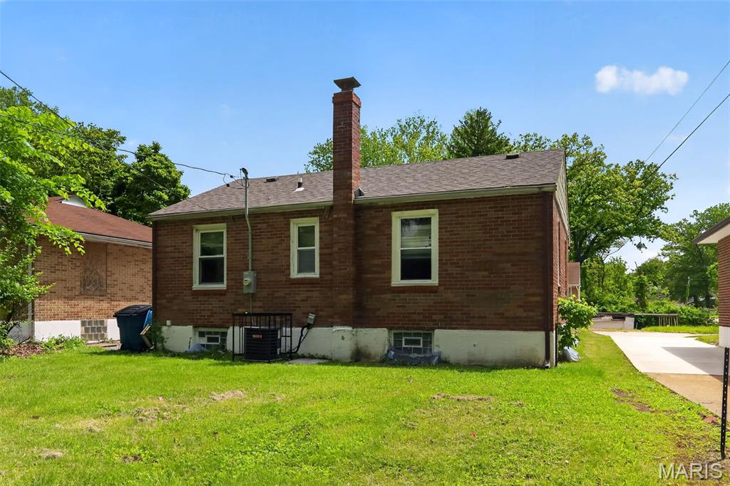 4607 Seattle Street St. Louis, MO 63121 - Photo 5 of 33