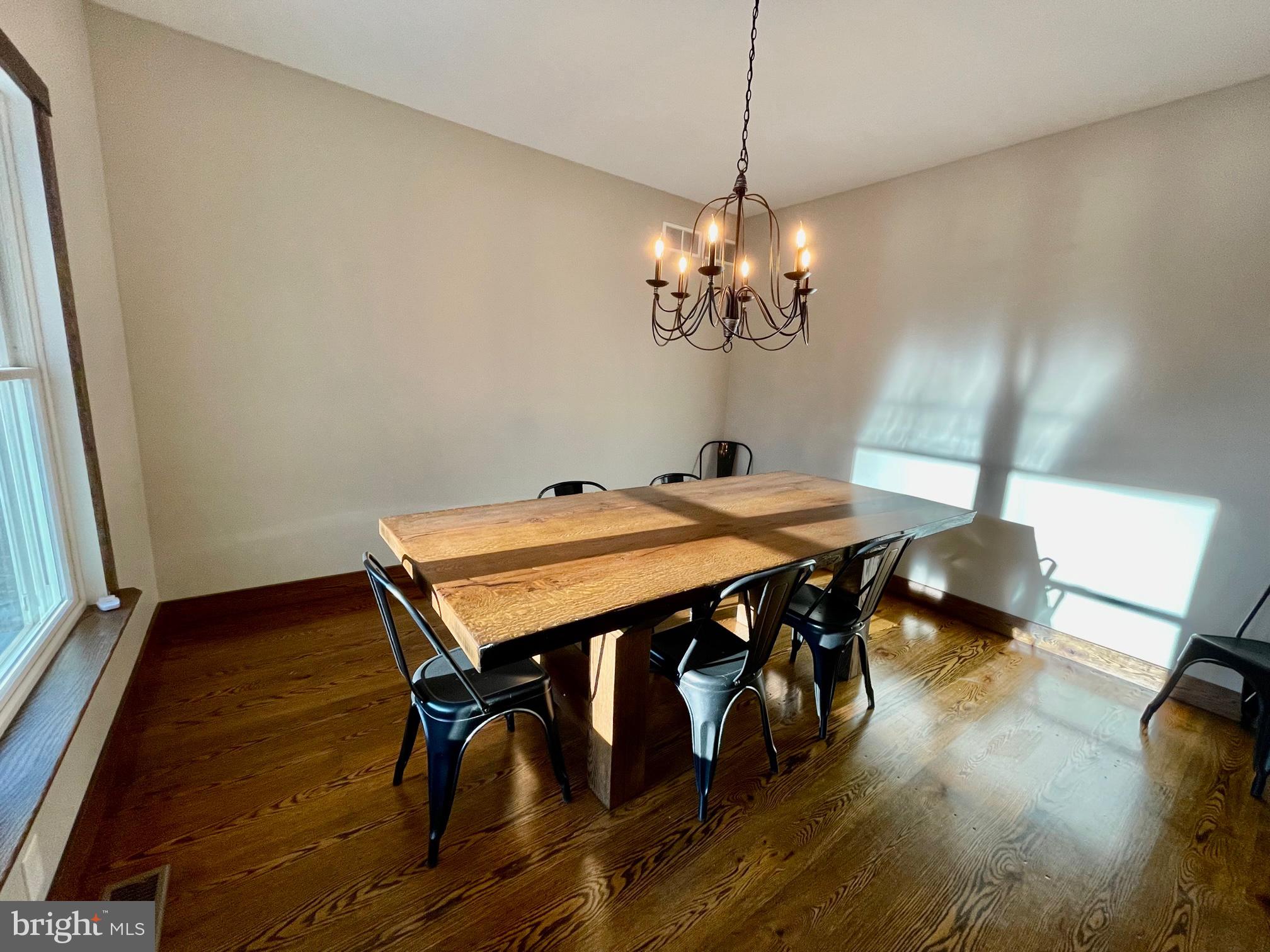 1380 Indian Peg Road Boiling Springs, PA 17007 - Photo 30 of 74 Dining room with custom table
