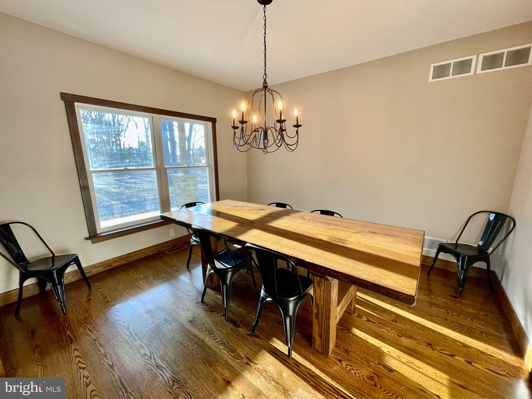 1380 Indian Peg Road Boiling Springs, PA 17007 - Photo 31 of 74 Dining room with custom table