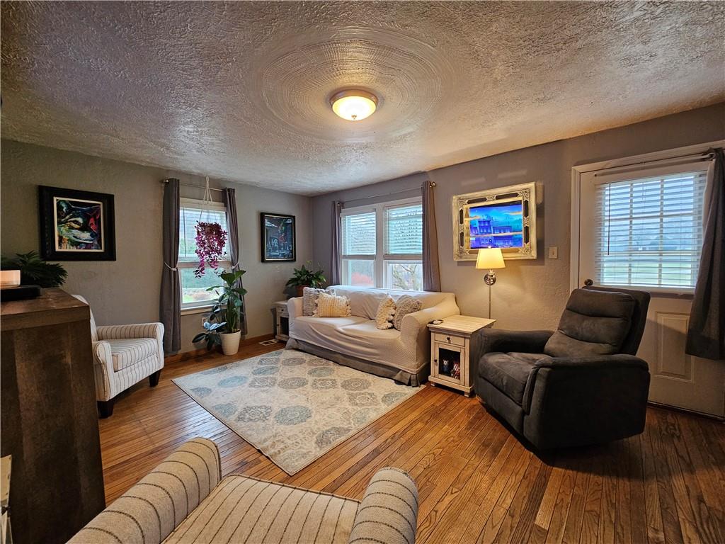 526 McEvoy Road Cabot, PA 16023 - Photo 17 of 31 Gallery Image 17