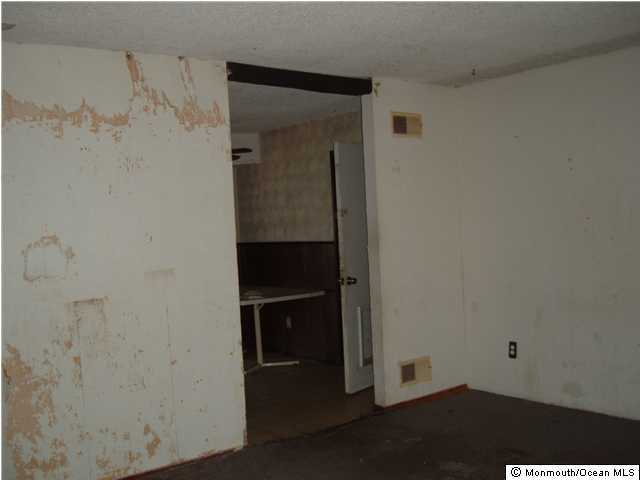 39 Anchor Road Barnegat, NJ 08005 - Photo 3 of 3