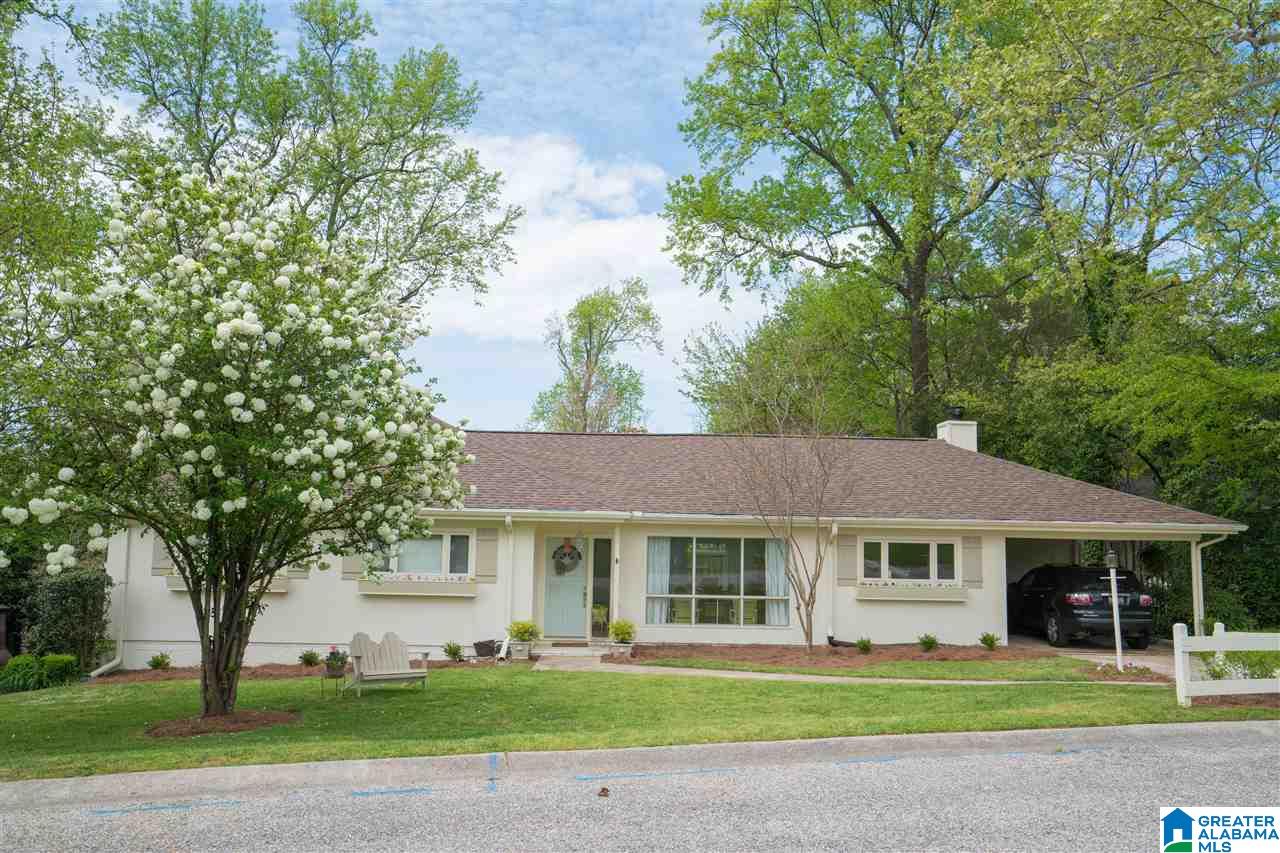 424 Glenwood Road Vestavia Hills, AL 35216 - Photo 2 of 15