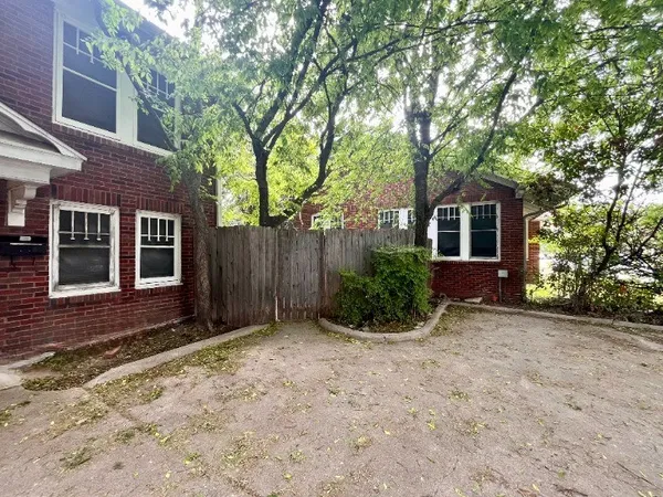 front view of house with a yard