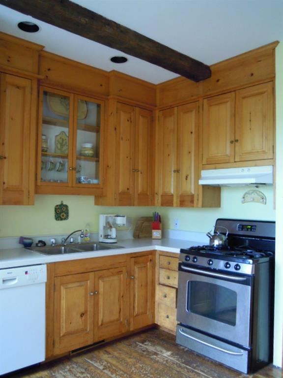 9 Town Landing Road Georgetown, ME 04548 - Photo 16 of 35 Another kitchen view.
