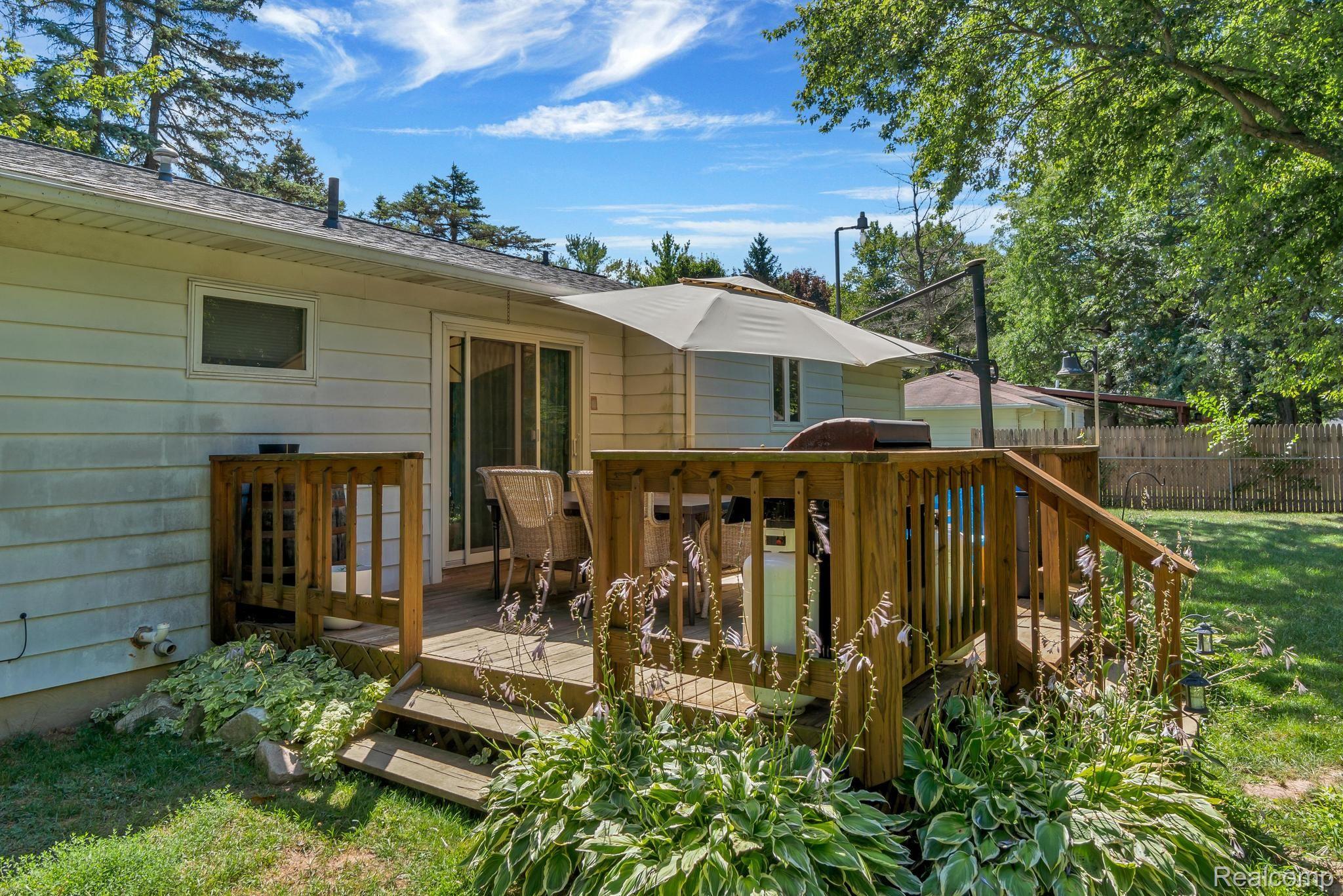 13308 North Road Fenton, MI 48430 - Photo 20 of 30 Gallery Image 20