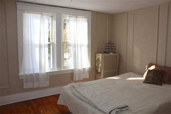 25 Ludlow Street Worcester, MA 01603 - Photo 17 of 27