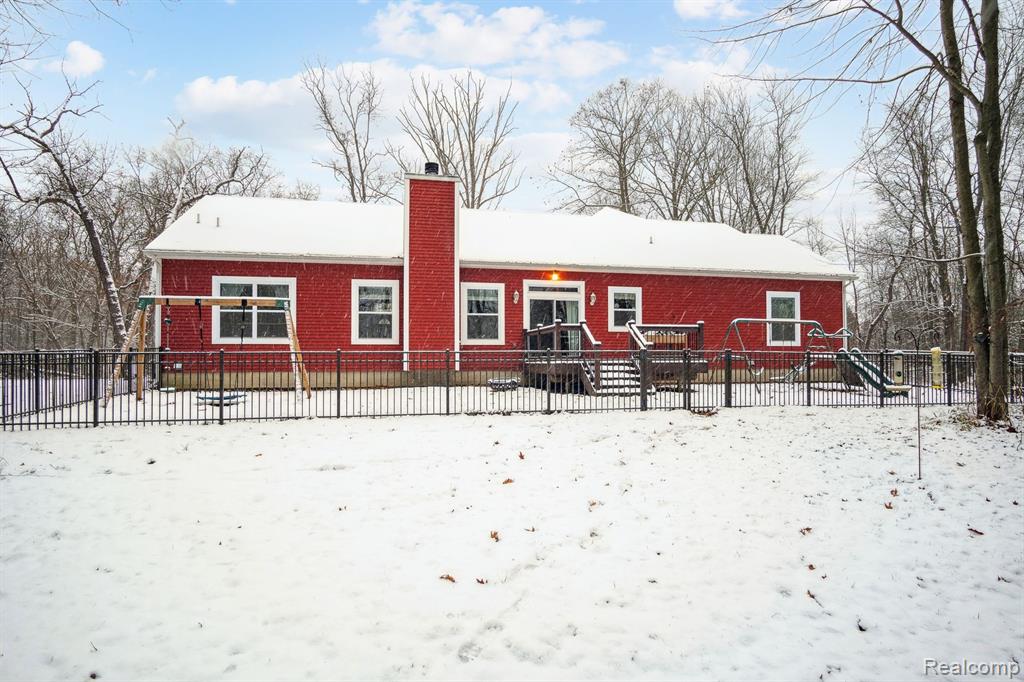 648 Jennings Road Whitmore Lake, MI 48189 - Photo 38 of 44 Gallery Image 38