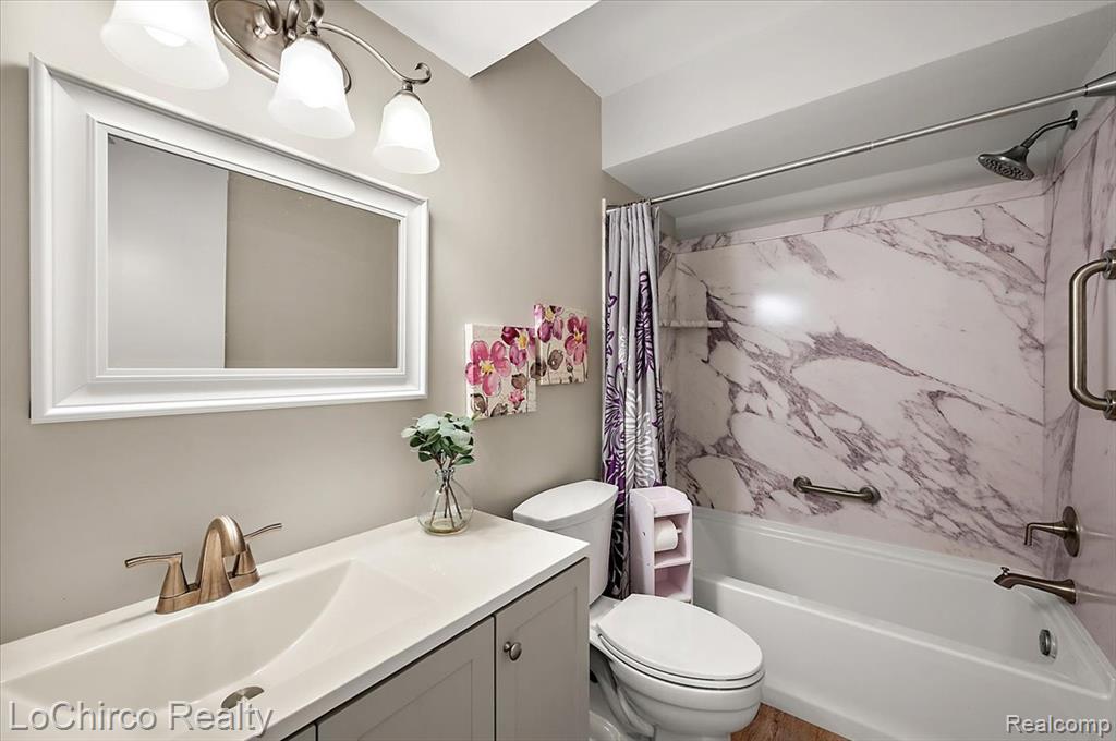 733 Hamilton Court Rochester Hills, MI 48307 - Photo 29 of 79