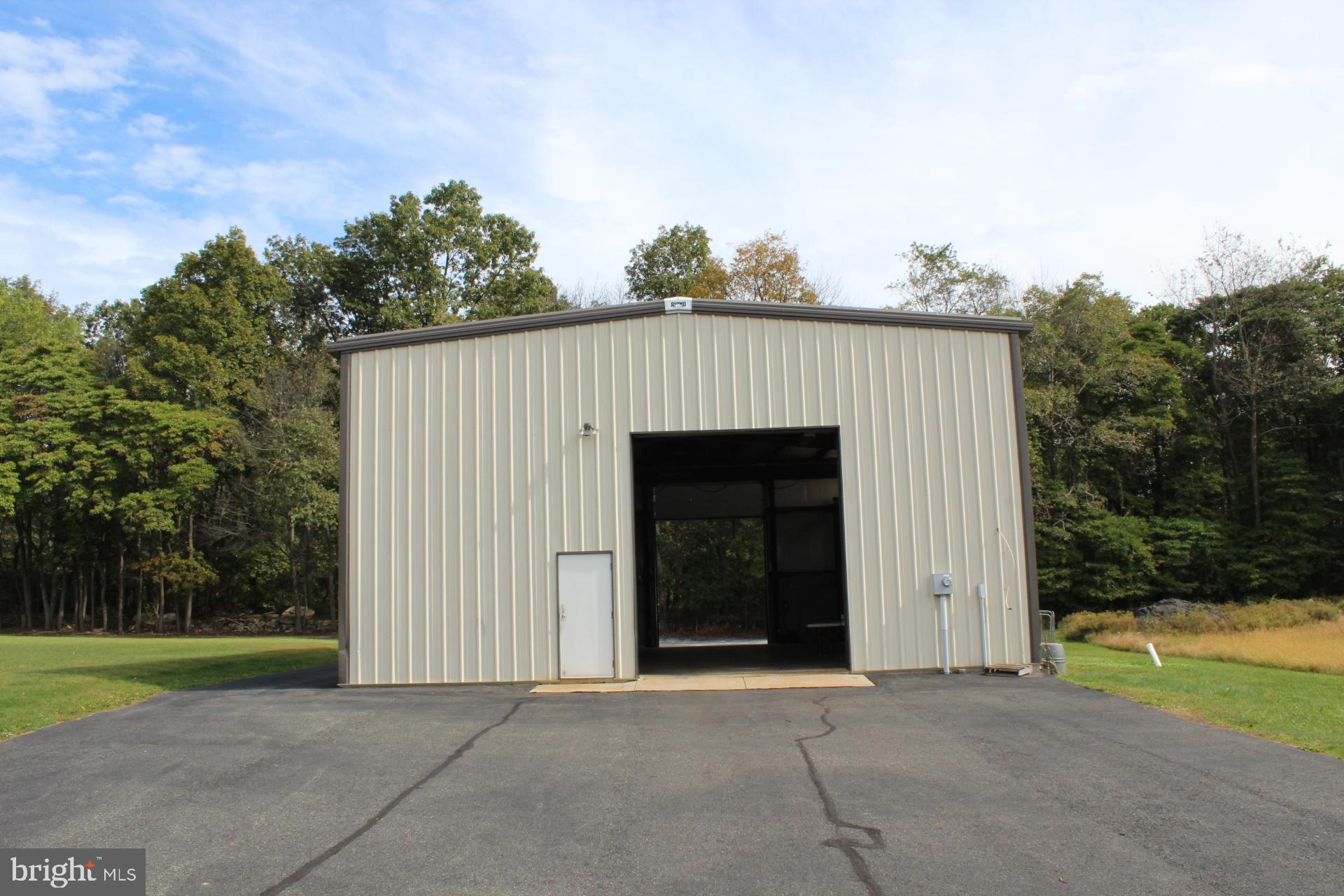 255 Kulps Road Barto, PA 19504 - Photo 54 of 71 Garage view