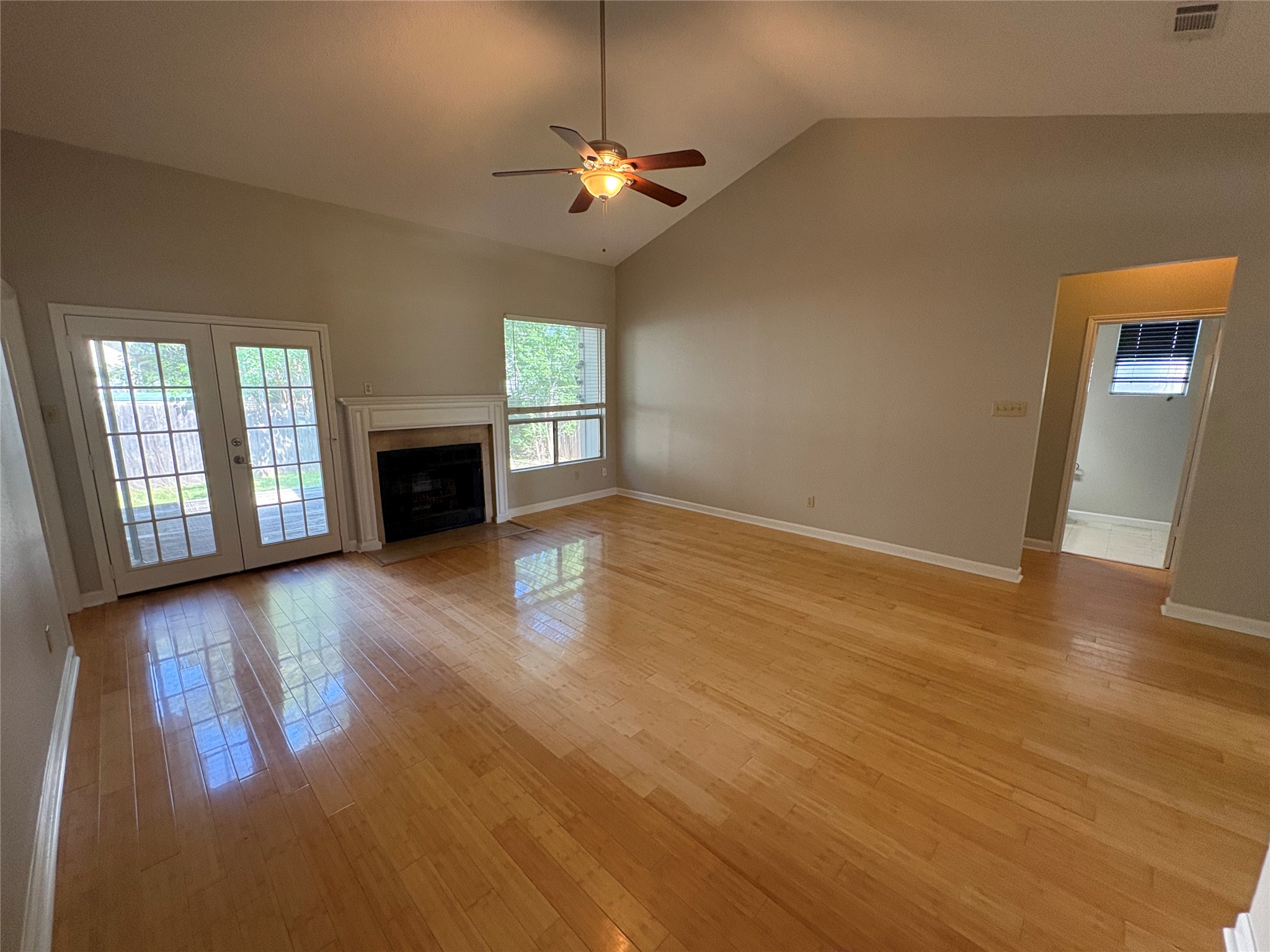 12506 Turkey Ridge Court Austin, TX 78729 - Photo 6 of 25