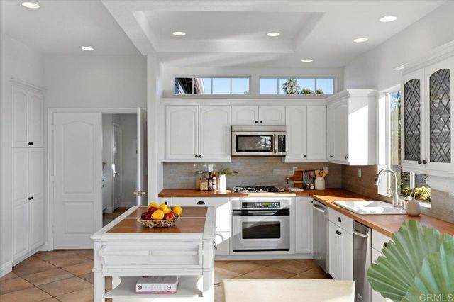 $2,865,000 | 3865 Westhaven Drive, Carlsbad, CA 92008