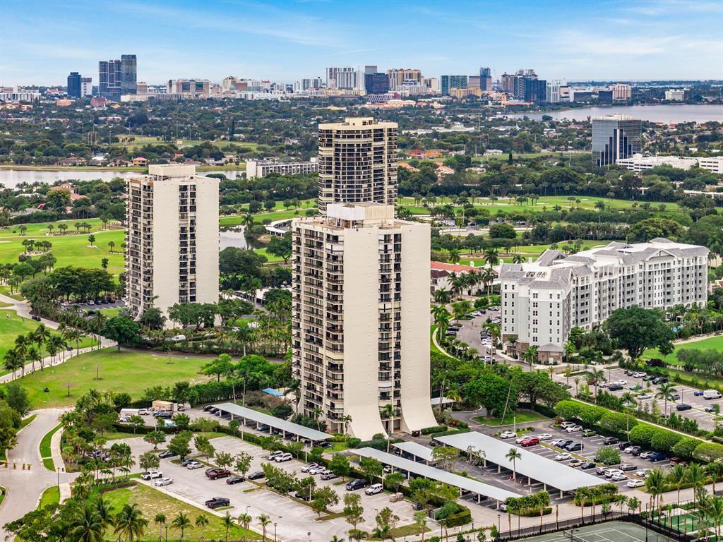 2400 Presidential Way, Unit 502 West Palm Beach, FL 33401 - Photo 23 of 28 an aerial view of city