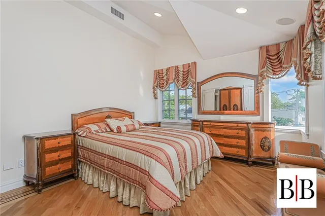 $3,999,000 | 2420 National Drive | Mill Basin