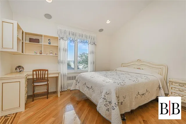 $3,999,000 | 2420 National Drive | Mill Basin