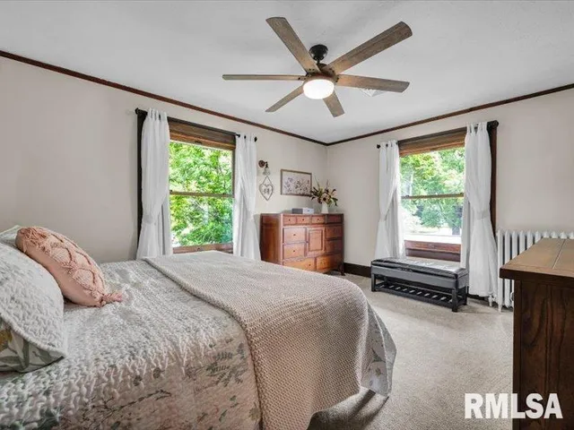 $295,000 | 1012 Edward Street, Henry, IL 61537