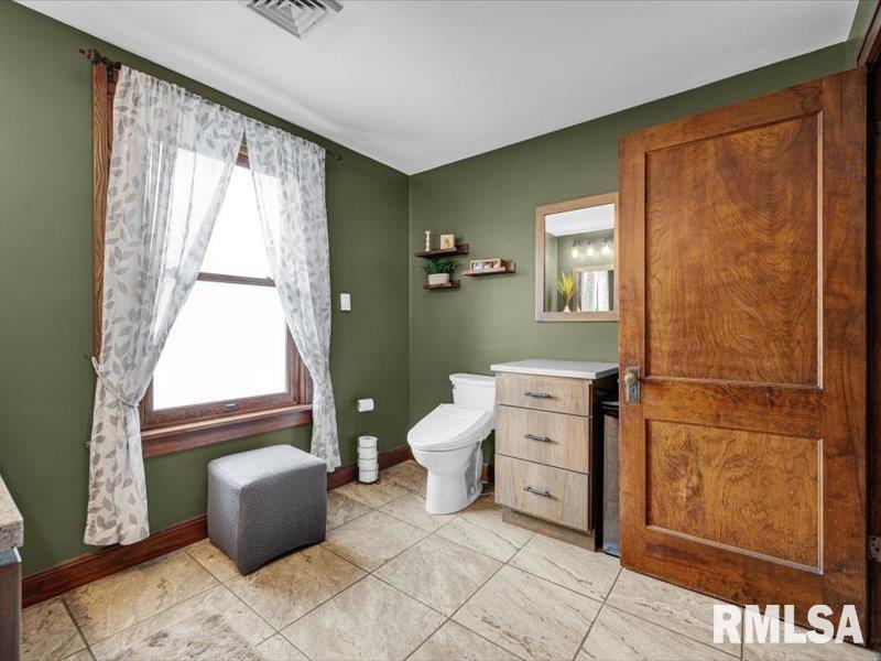 1012 Edward Street Henry, IL 61537 - Photo 16 of 40