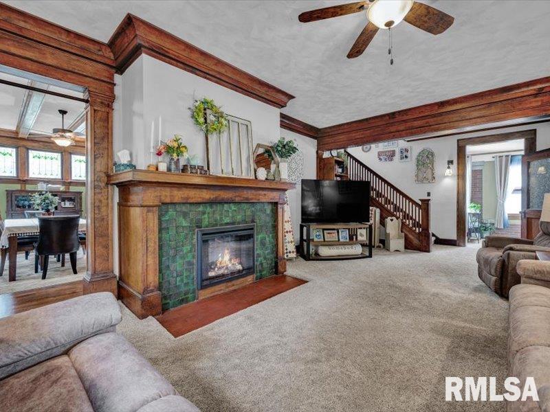 1012 Edward Street Henry, IL 61537 - Photo 4 of 40