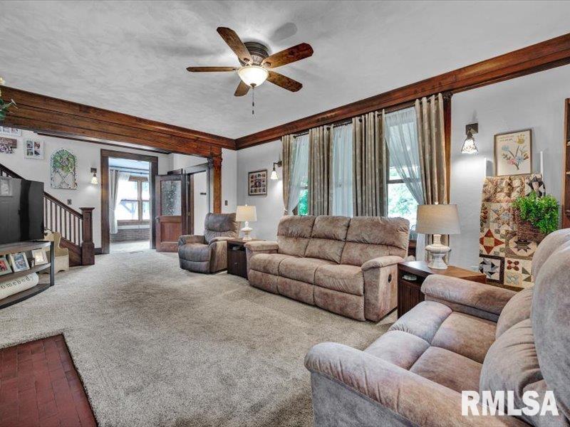 1012 Edward Street Henry, IL 61537 - Photo 5 of 40