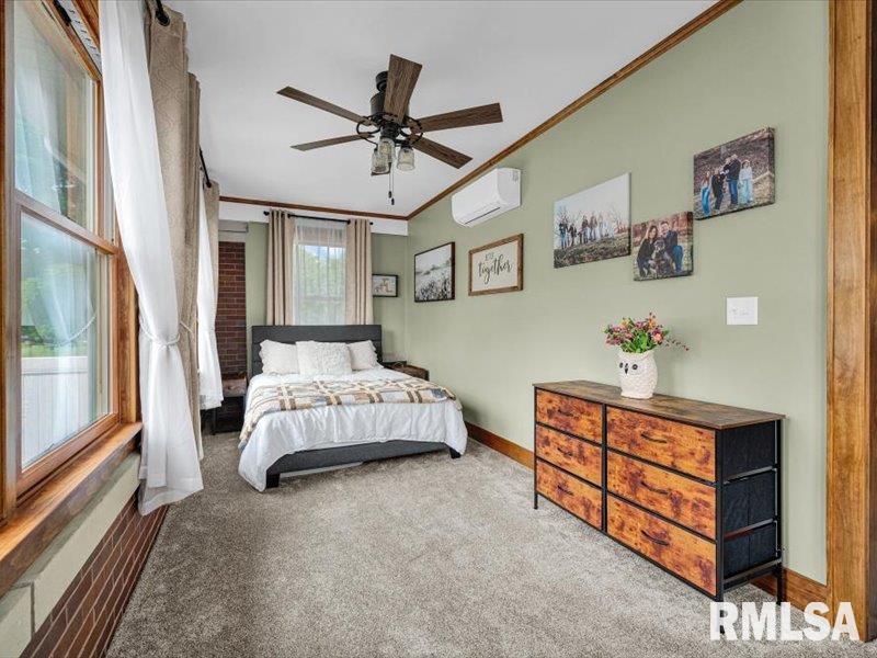 1012 Edward Street Henry, IL 61537 - Photo 10 of 40