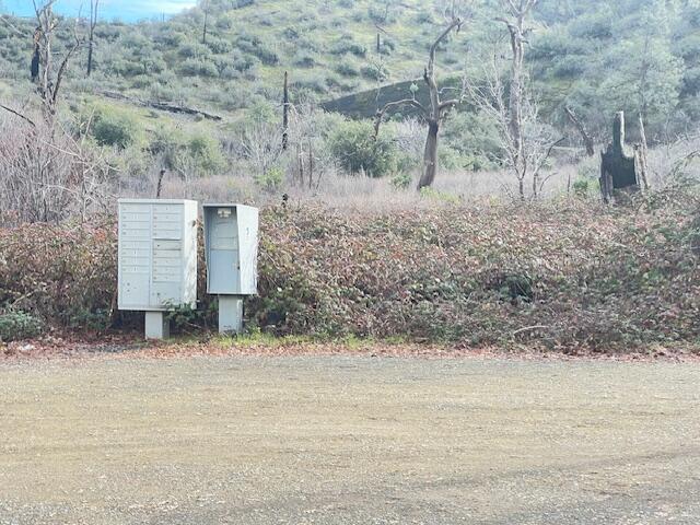 3210 Perla Road Igo, CA 96047 - Photo 37 of 41 14a