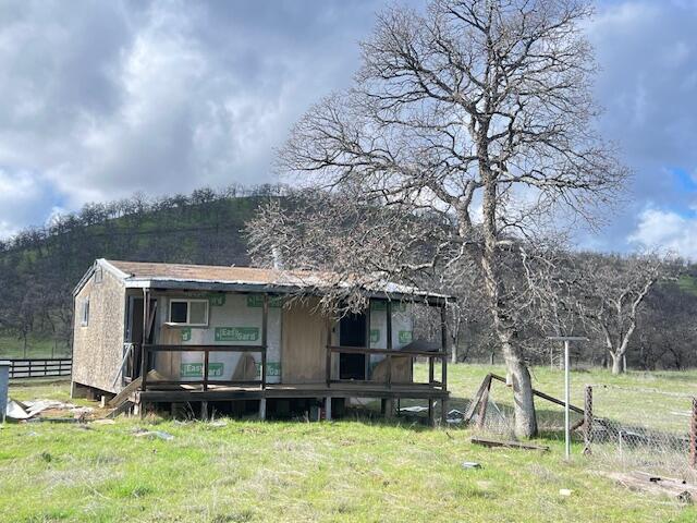 3210 Perla Road Igo, CA 96047 - Photo 8 of 41 6 IMG_3989 - Copy