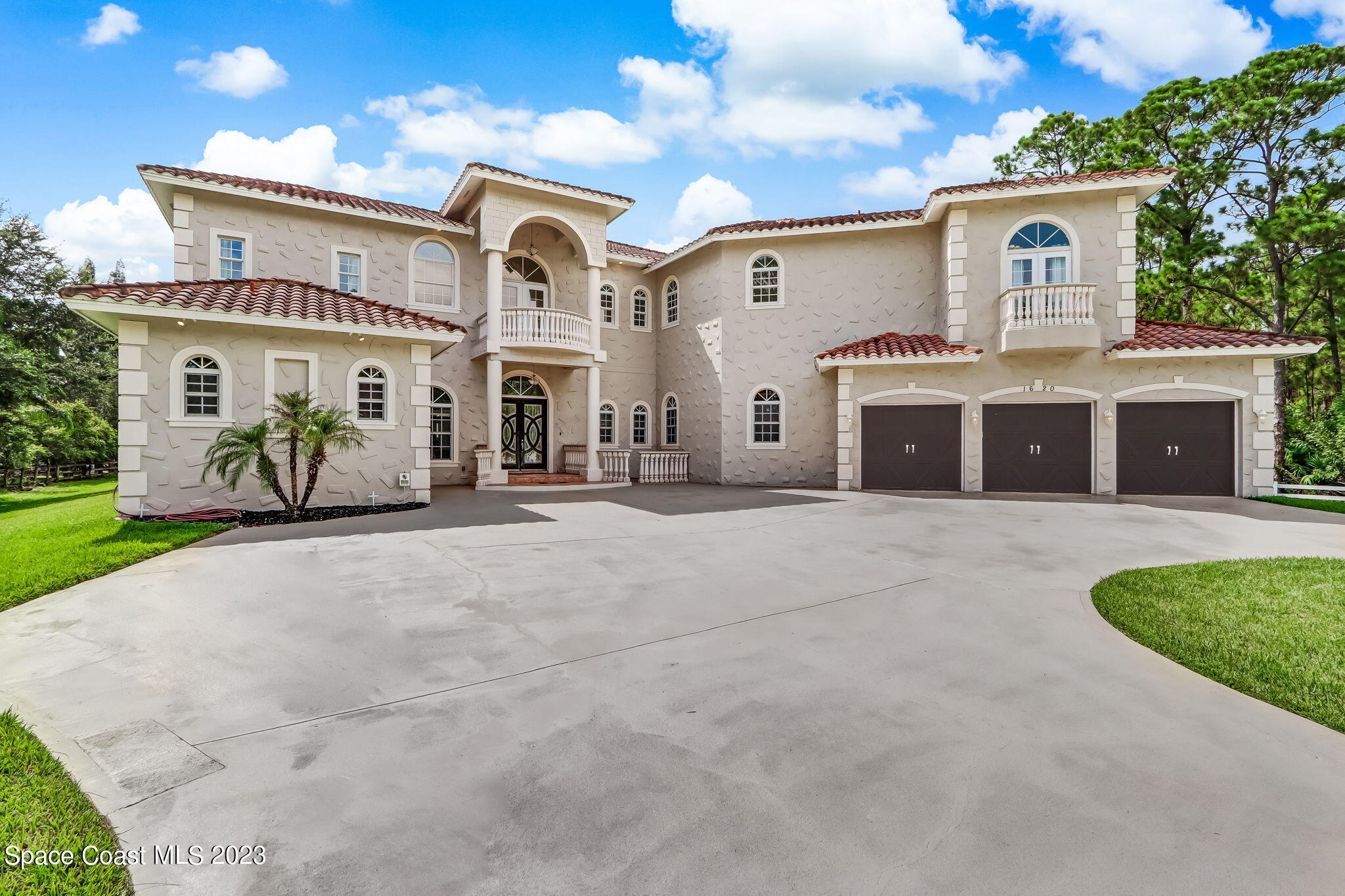 1620 Henley Road Northwest Palm Bay, FL 32907 - Photo 6 of 152 6-web-or-mls-1620 Henley Rd NW (7 of 14