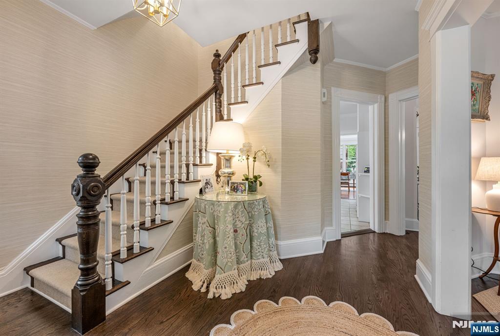 123 Liberty Street Ridgewood, NJ 07450 - Photo 7 of 44