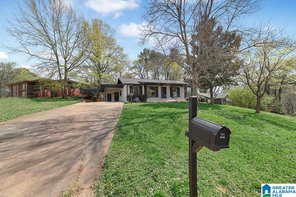 9817 Redcliff Road Birmingham, AL 35215 - Photo 5 of 28