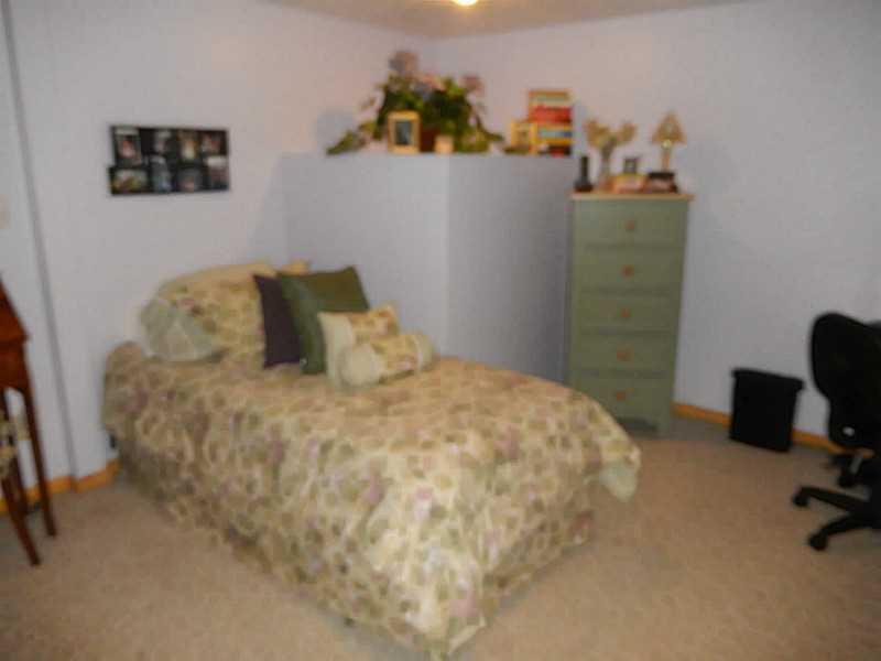 17 Spruce Peak Road Acme, PA 15610 - Photo 14 of 25 Bedroom.