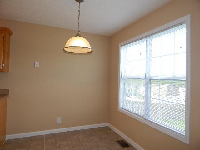 3396 Shivas Road Clarksville, TN 37042 - Photo 8 of 20 Nice eat-in area for your breakfast table.