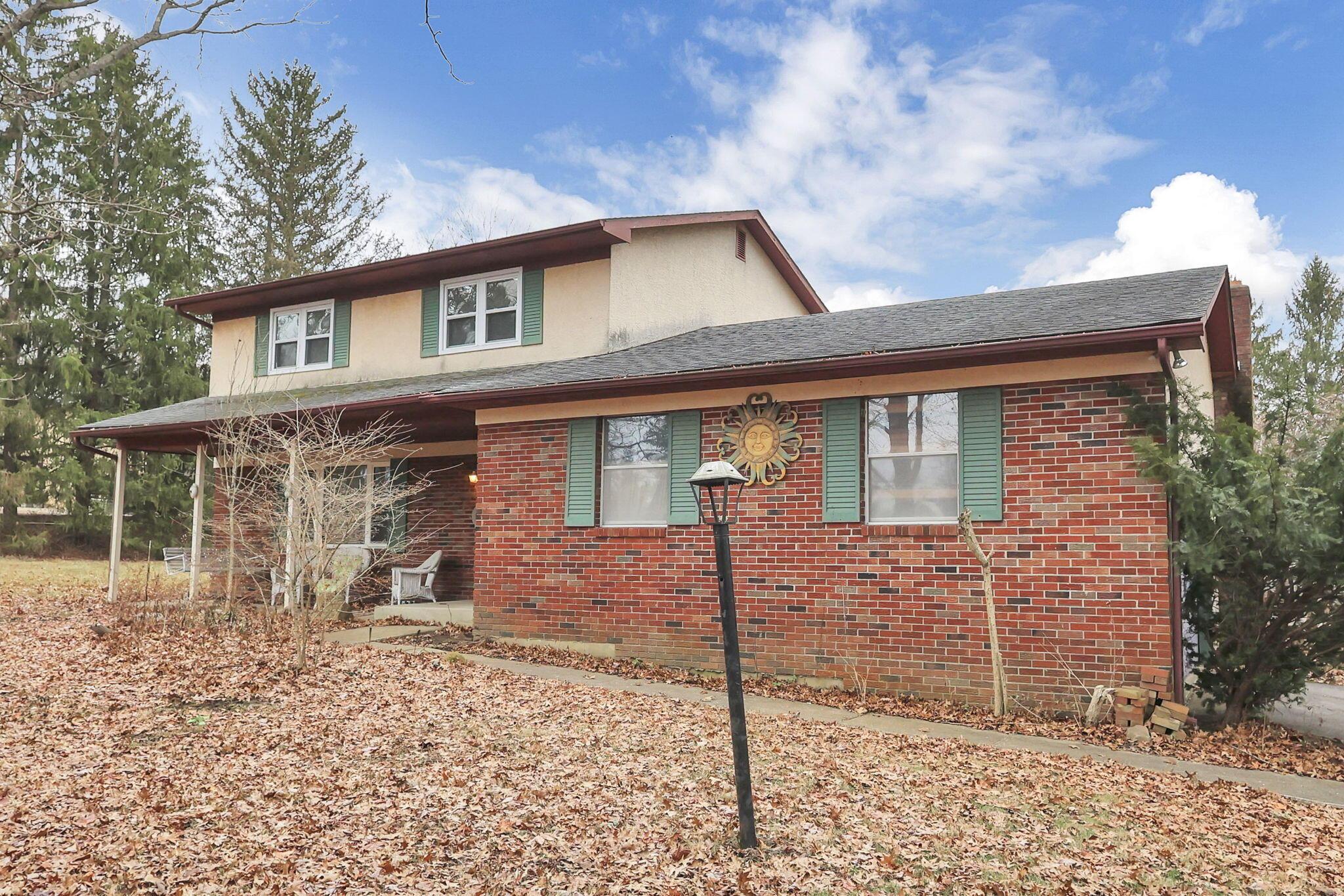 6175 Headley Road Columbus, OH 43230 - Photo 5 of 69 6-web-or-mls-G02A3466 (1) - Copy - Copy