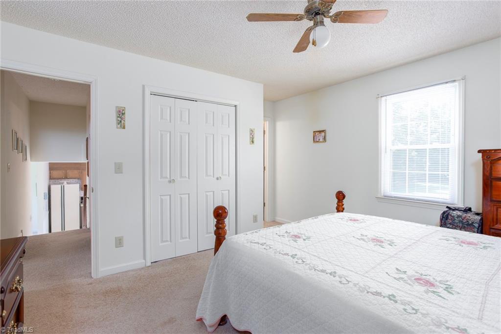 1208 Perryman Road Lexington, NC 27295 - Photo 12 of 25 Gallery Image 12
