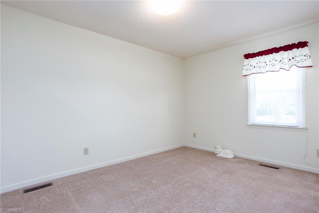 1208 Perryman Road Lexington, NC 27295 - Photo 15 of 25 Gallery Image 15