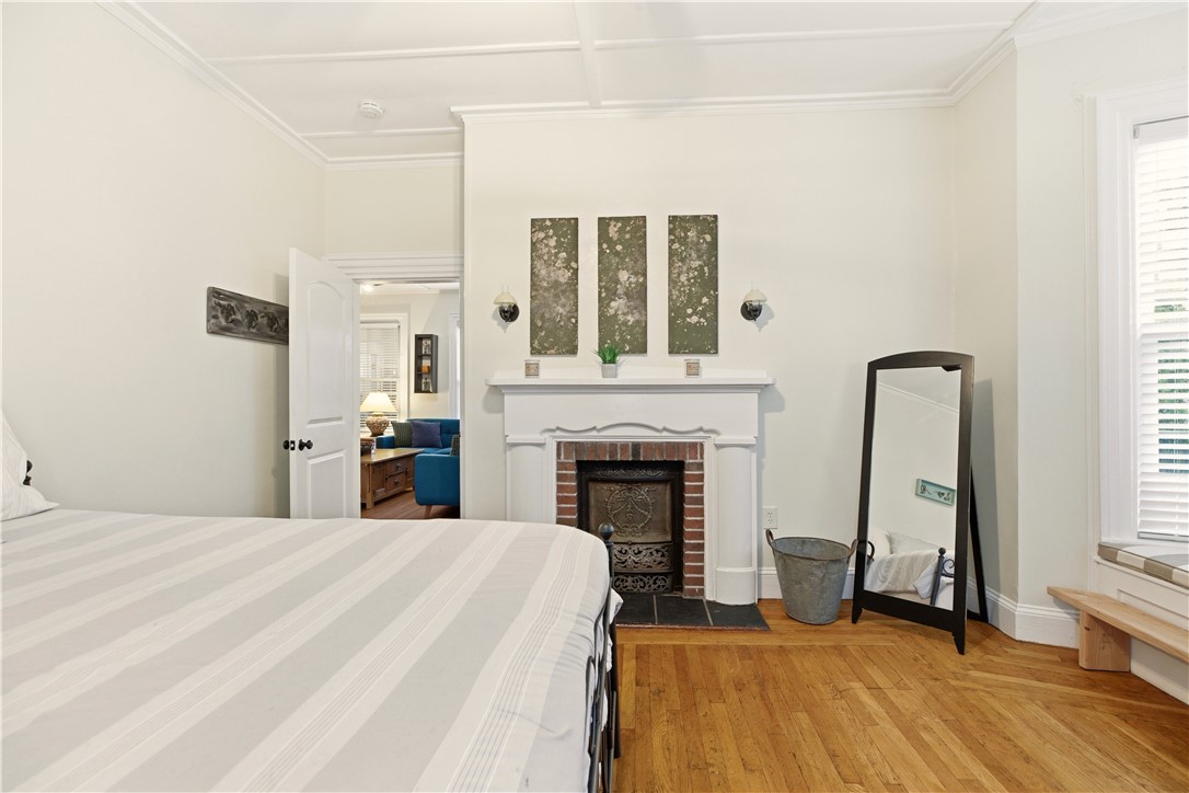 5 Elliot Place Newport, RI 02840 - Photo 13 of 37