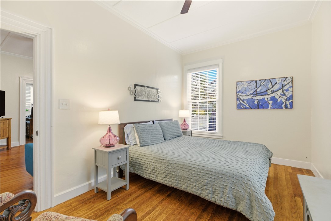 5 Elliot Place Newport, RI 02840 - Photo 15 of 37