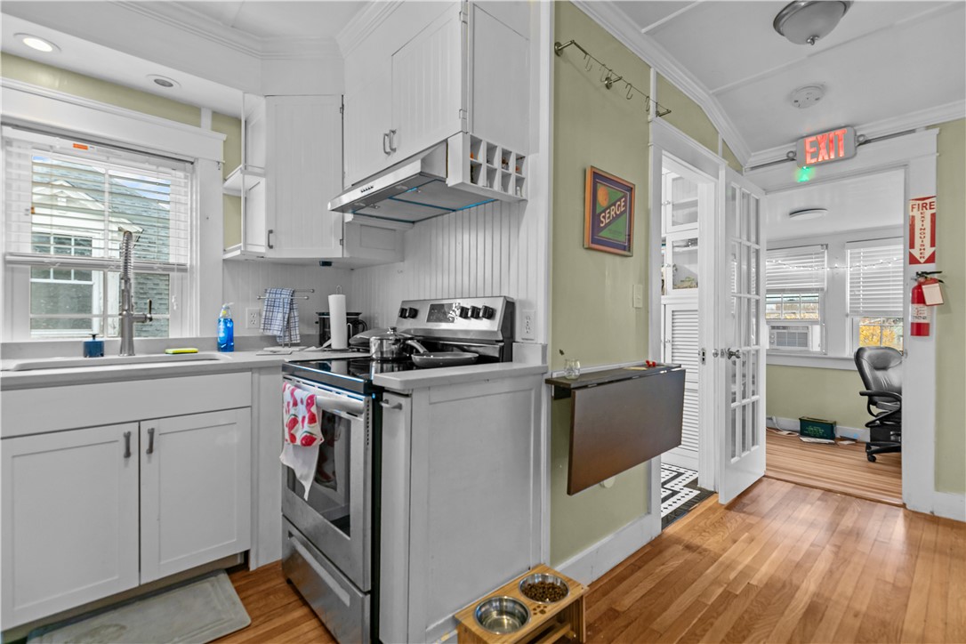 5 Elliot Place Newport, RI 02840 - Photo 31 of 37