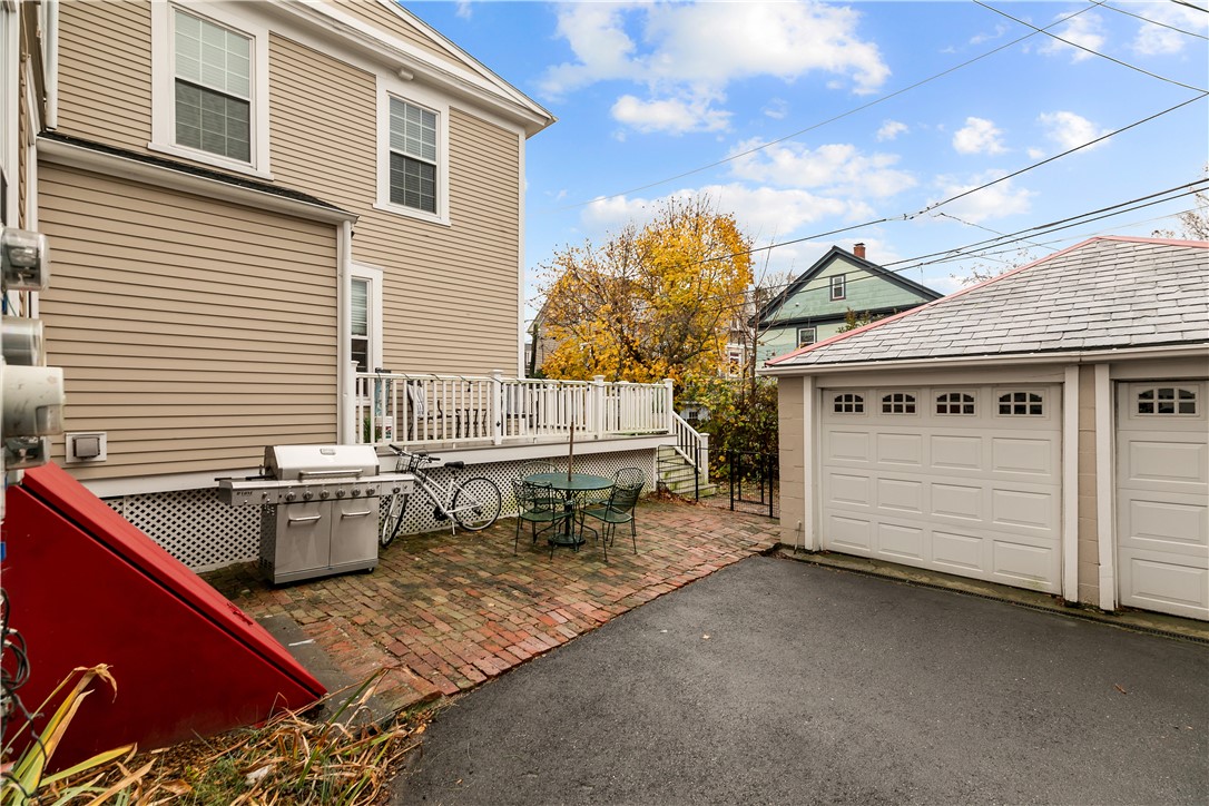 5 Elliot Place Newport, RI 02840 - Photo 37 of 37