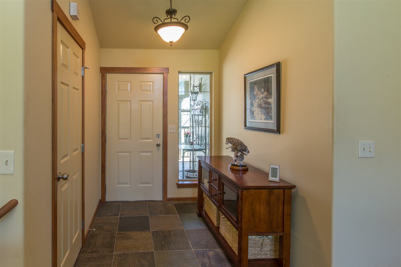 14224 West Tepee Road Spokane, WA 99224 - Photo 3 of 20