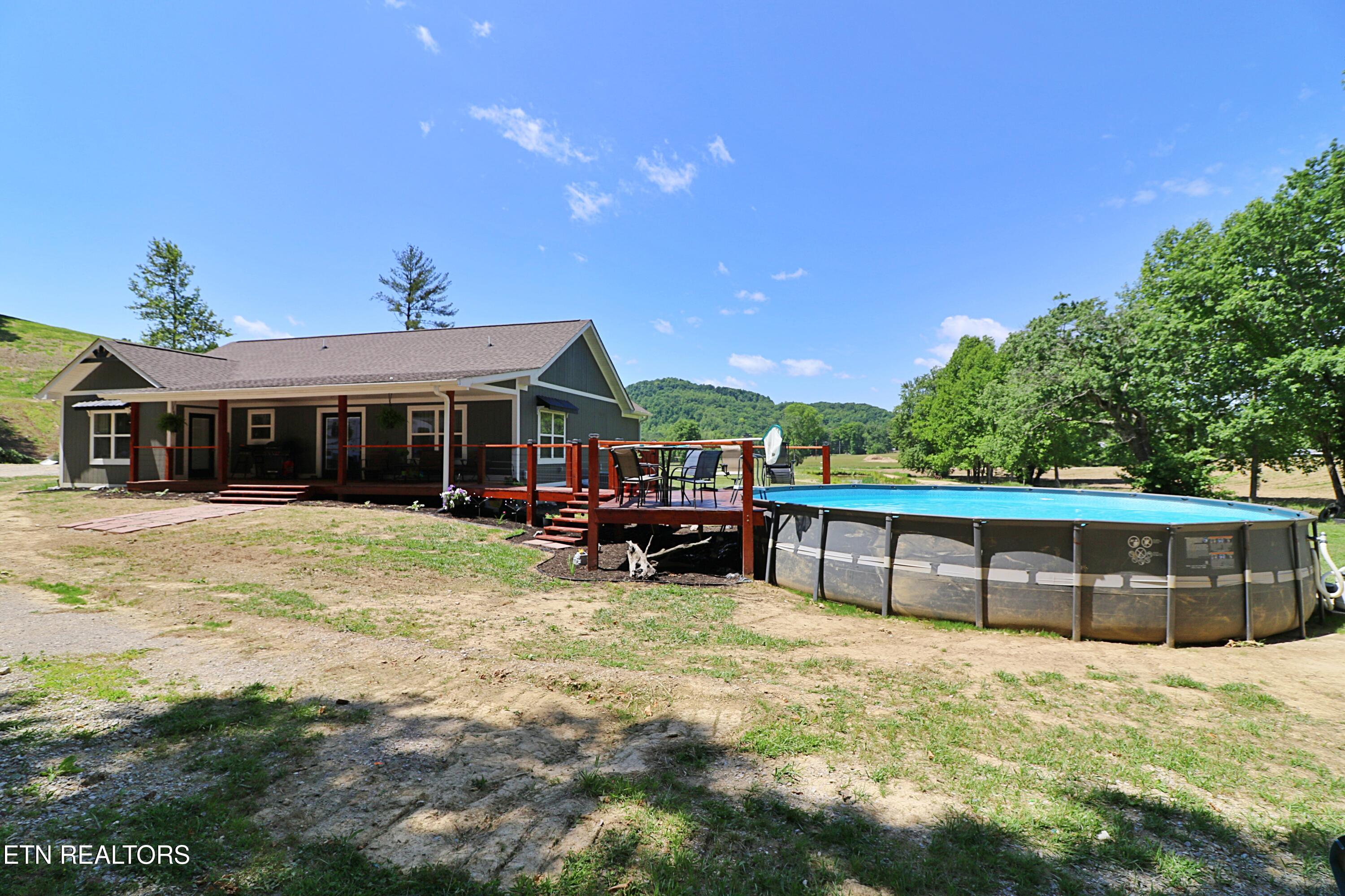 301 Lowin Fields Pvt Road Winfield, TN 37892 - Photo 42 of 49 094A3602