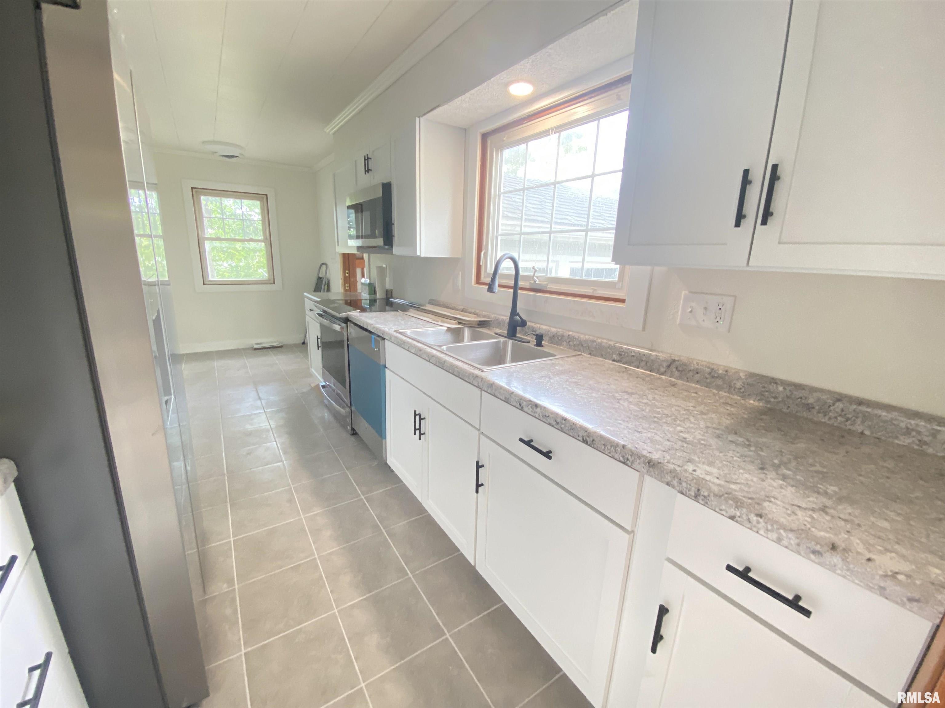 3236 South 5th Street Springfield, IL 62703 - Photo 13 of 27