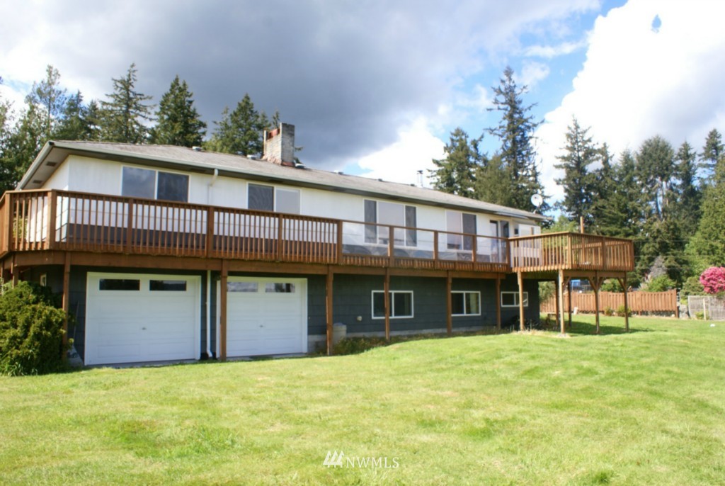 8153 Southeast Ketchum Road Olalla, WA 98359 - Photo 2 of 22 Gallery Image 2