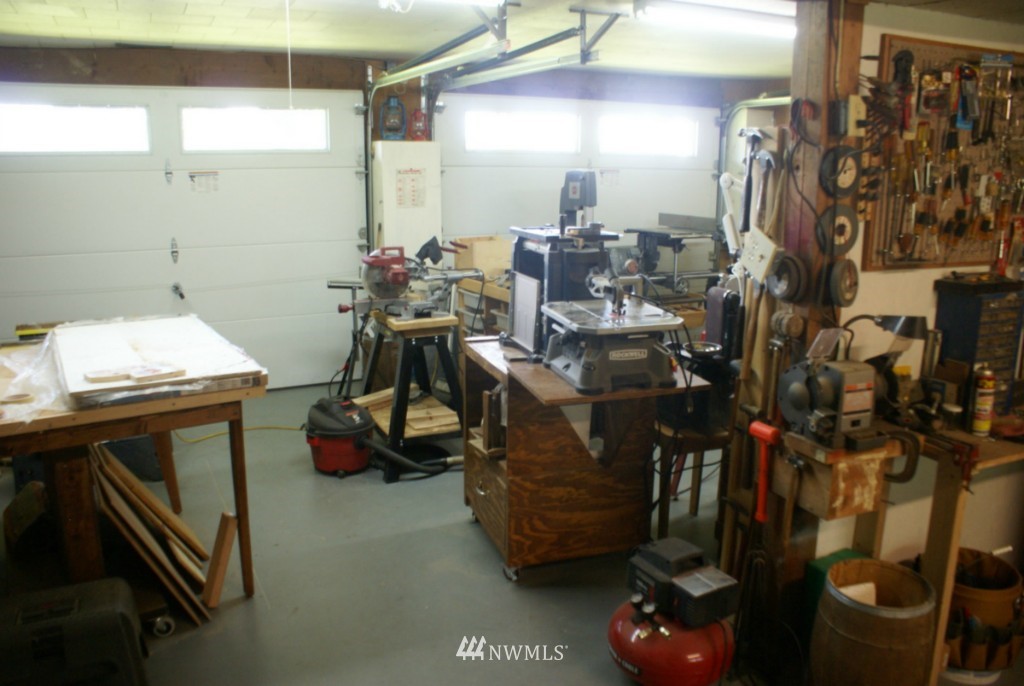 8153 Southeast Ketchum Road Olalla, WA 98359 - Photo 16 of 22 Gallery Image 16