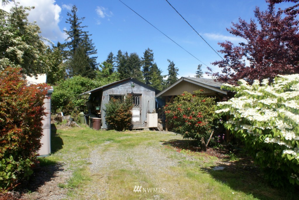 8153 Southeast Ketchum Road Olalla, WA 98359 - Photo 5 of 22 Gallery Image 5